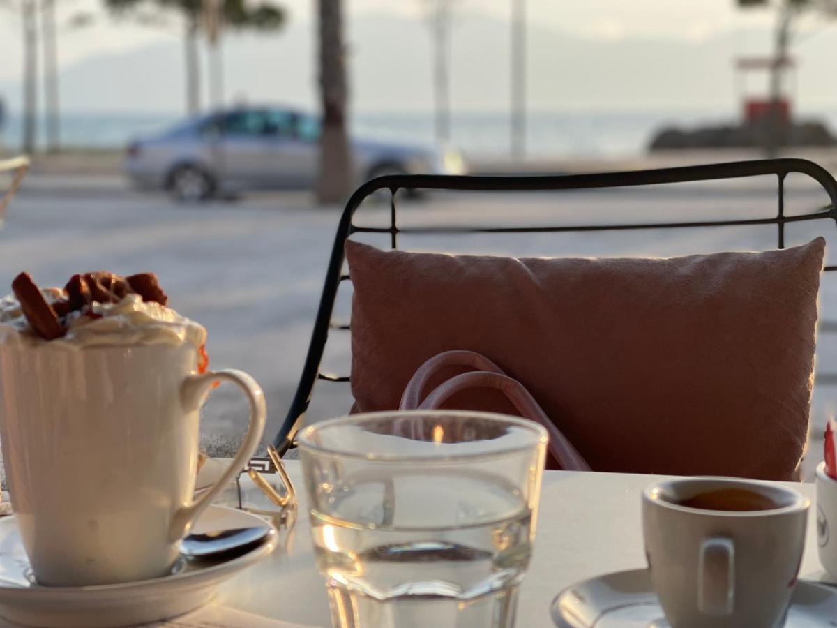 Queen Isabella Premium Hotel Vlore Exterior photo